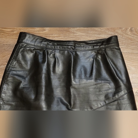 VINTAGE LONG FULL LENGTH BLACK LEATHER SKIRT NO TAGS SIZE 4 - Picture 5 of 9
